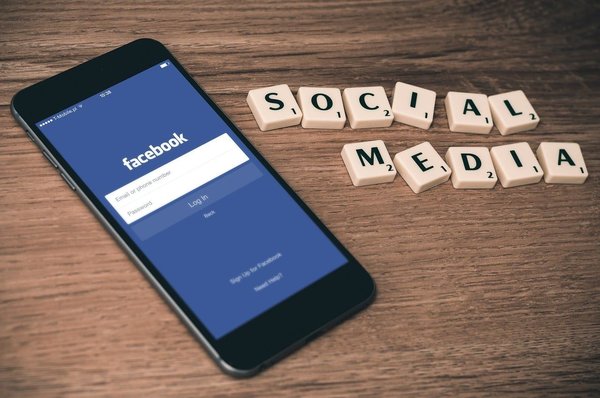Stratégies pour augmenter l'engagement sur les réseaux sociaux sans publicité payante